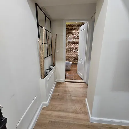 Myslym Shyri Street With Balcony * Тирана